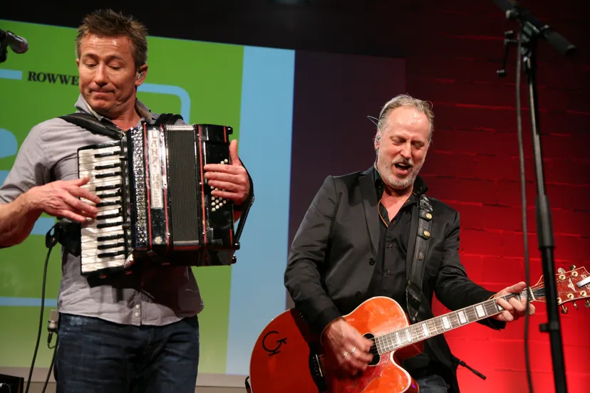 8539785182 aaea2e9f0f o