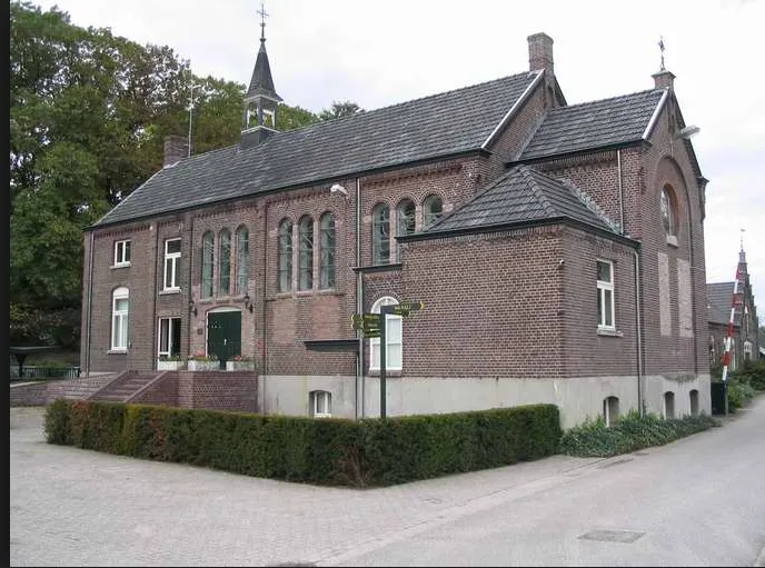 aanzicht voorzijde franz pfanner huis