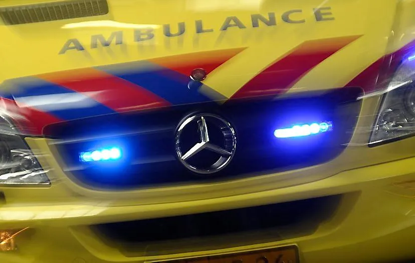 anp 15232335ambulance