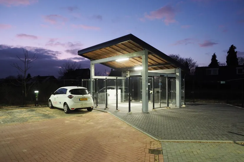 belfeld auto fietsstalling