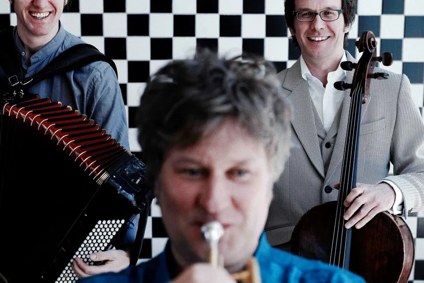 eric vloeimans olivers cinema c corbno