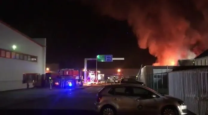 grote brand tegelen