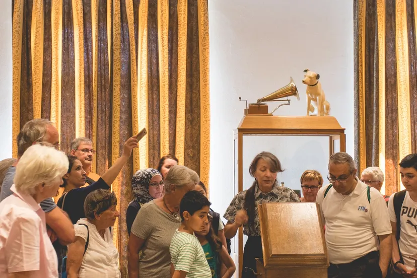 kasteeltuinenarcen expositie pamvandenbroek bezoekersrondomspeeldoos