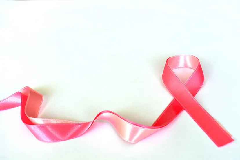 pink ribbon 3713149 960 720 kanker lint