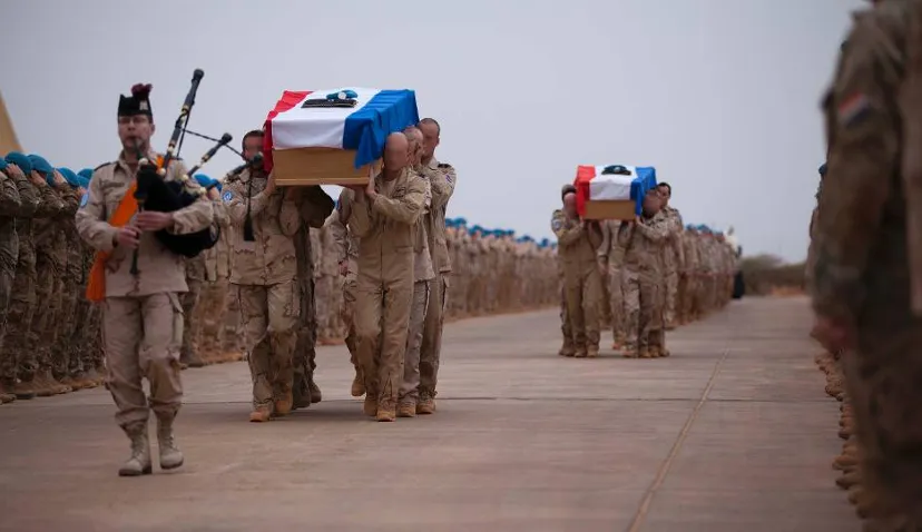 uitvaart omgekomen piloten defensie zeetsen mollinger hq foto defensie
