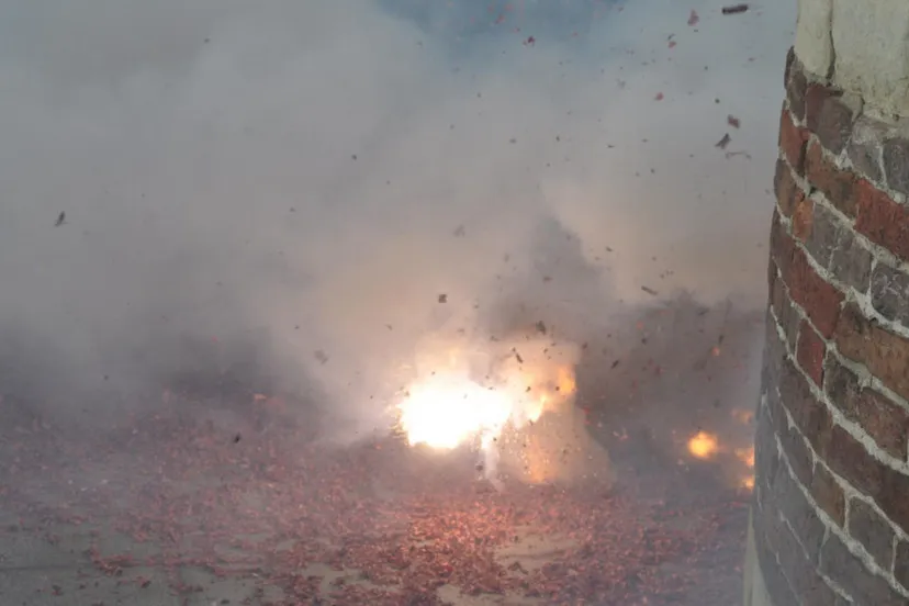 vuurwerkbom hq foto michiel020 cc by 20