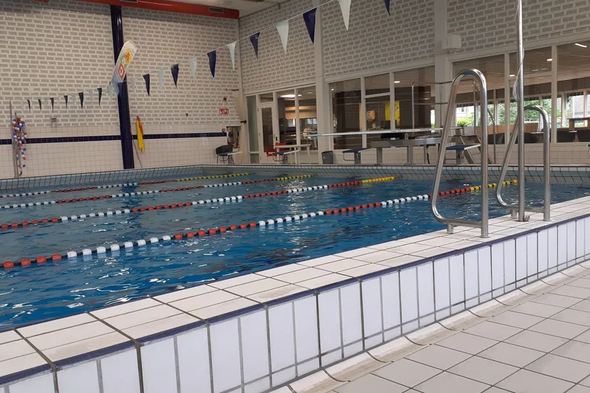 zwembad de wisselslag
