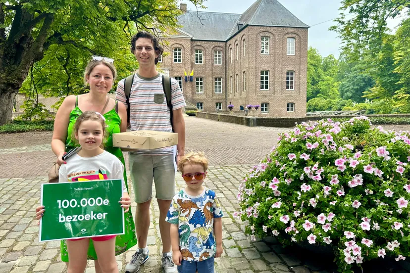 kasteeltuinenarcen 100000e bezoeker