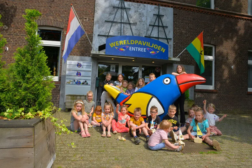 entree wereldpaviljoen