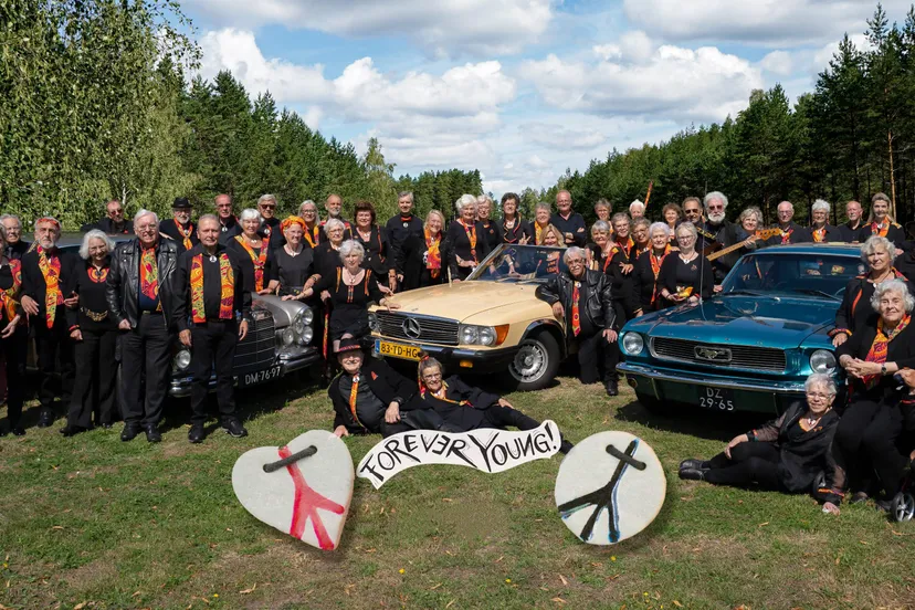 04 forever young collectief