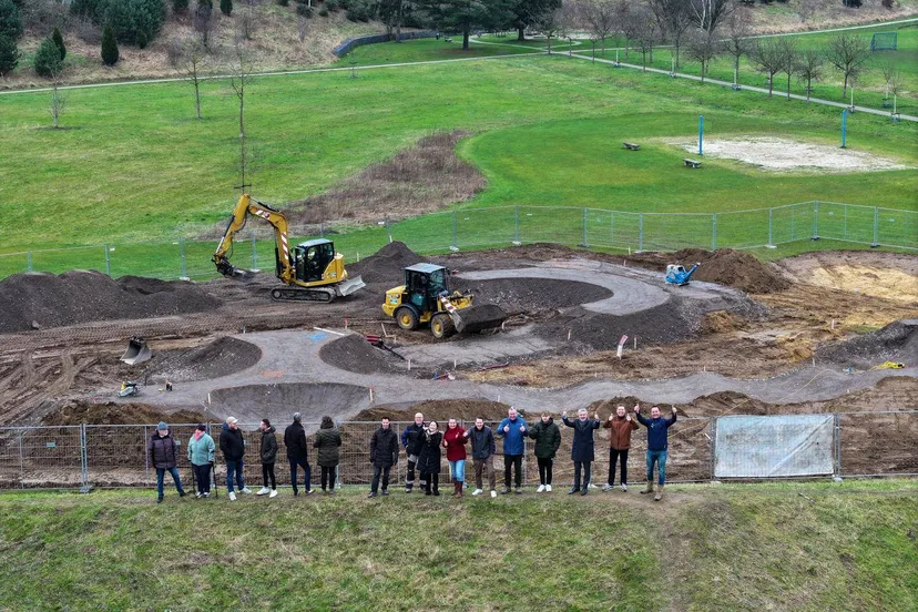 aanleg pumptrackbaan klingerbergpark