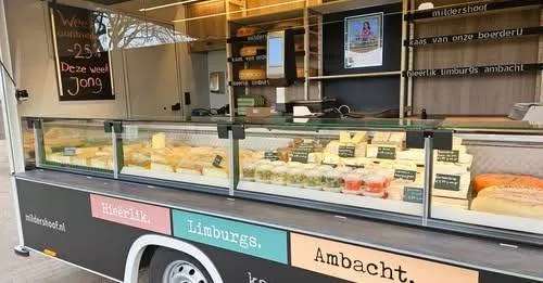 14614763323799531836