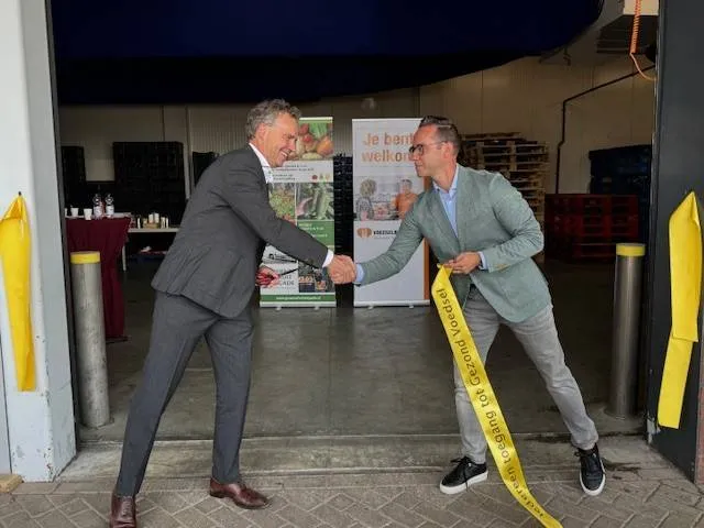 frank hessing foto links en erwin boom na officiele handeling