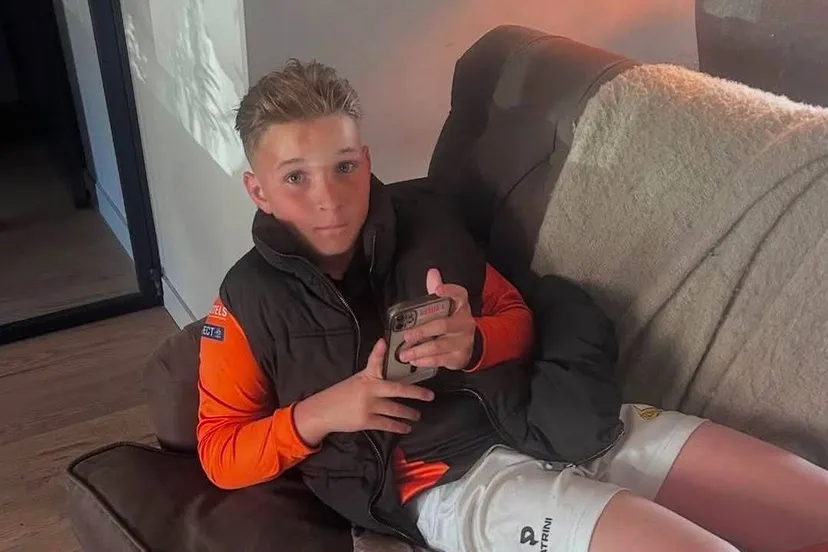 Screenshot_20260422_190055_Facebook