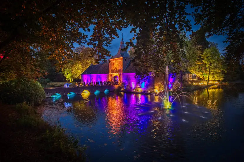 Enchanted Gardens - poortgebouw