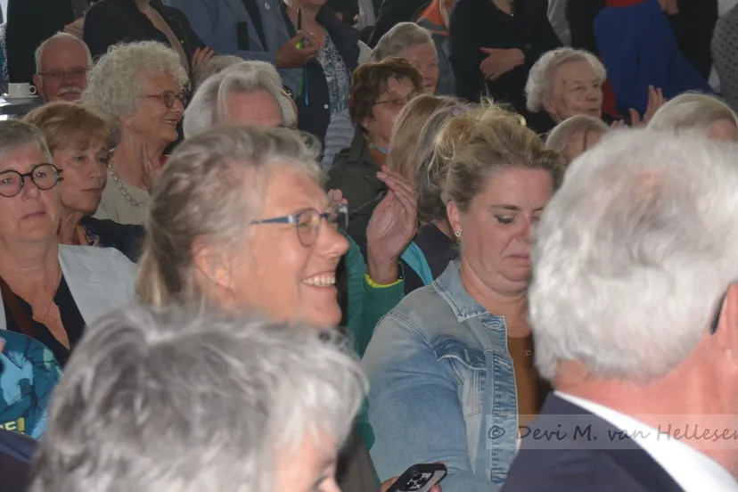 07 05 23 gedichtenwedstrijd wilma sas dm van hellesem