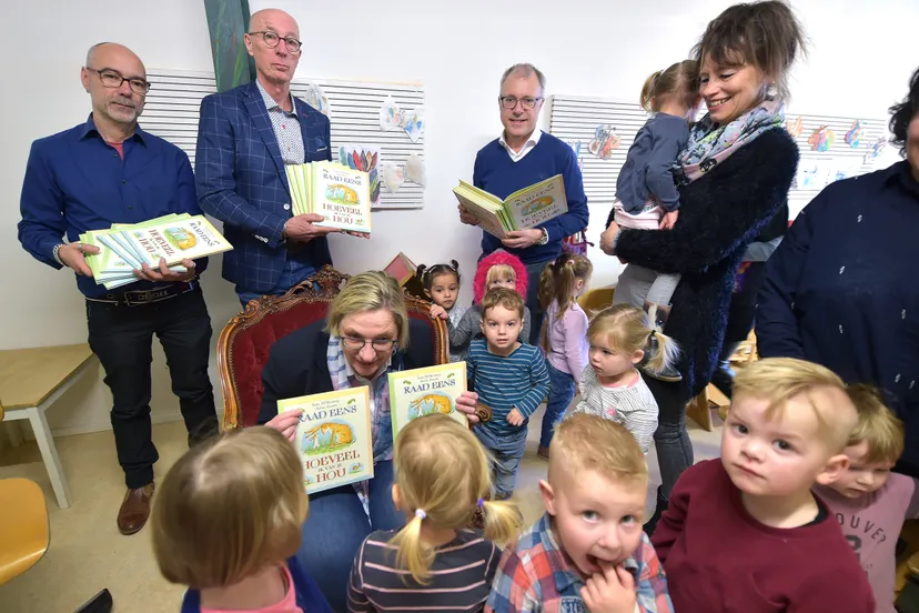 47 uitreiking gratis prentenboek bij peuterplein kinderopvang renkum1