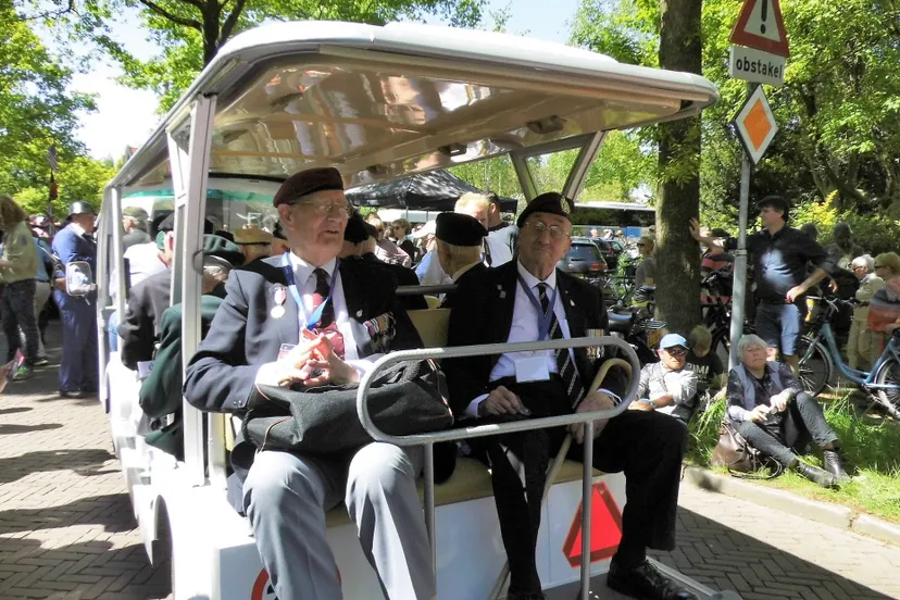 5 mei foulkes devi 24 kopie kopie