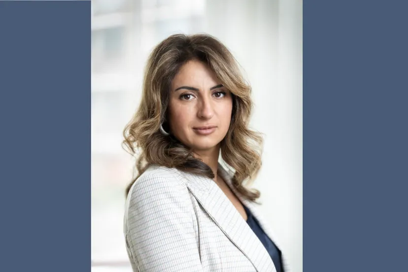 abramova inessa 95811 697x1024 1