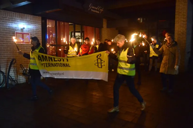amnesty fakkeloptocht j