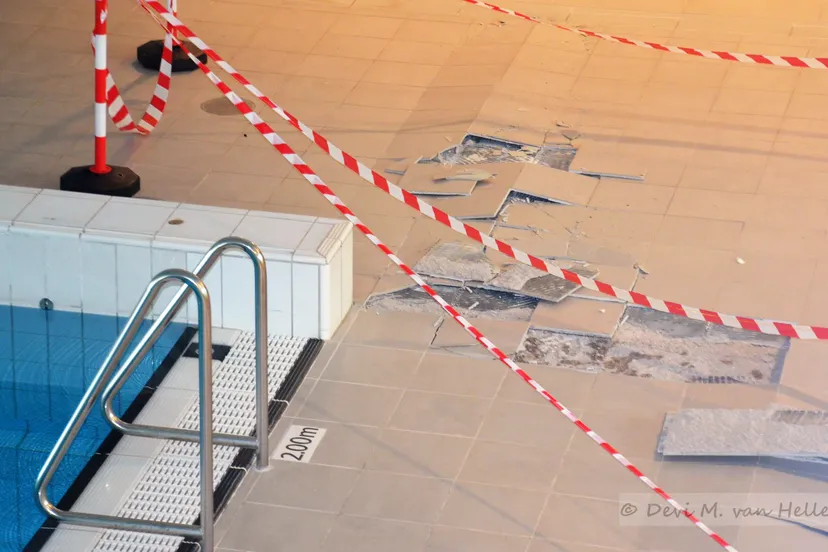 april 2023 zwembad doelum stuk dm van hellesem 6