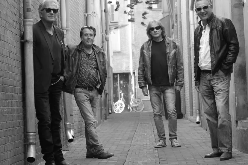 band foto zwartwit mad lee