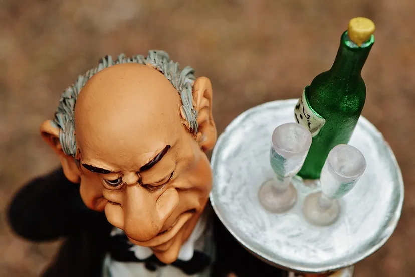 butler champagne alexas fotos pixabay