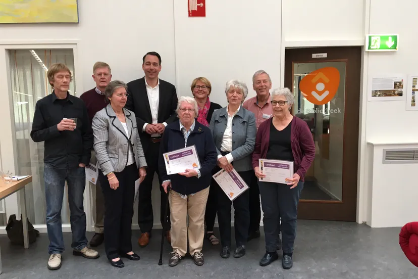 eerste certificaten digisterker renkum 2016 04