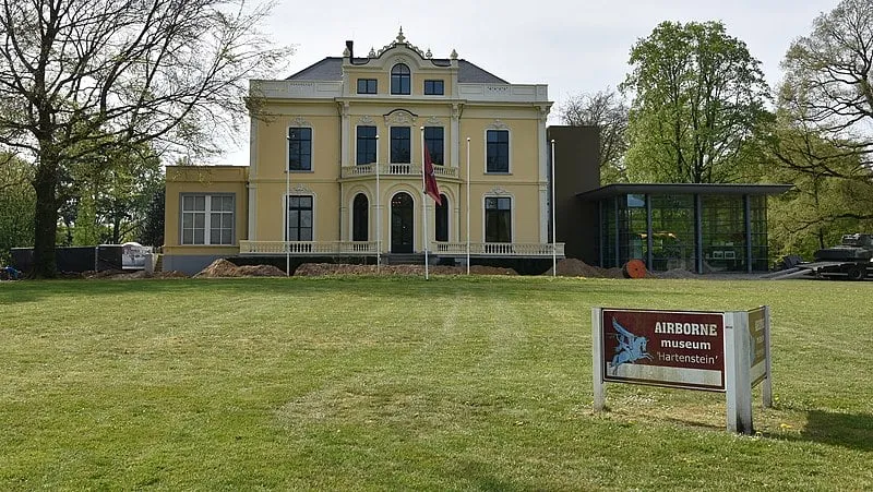 museum paul hermans wikimedia