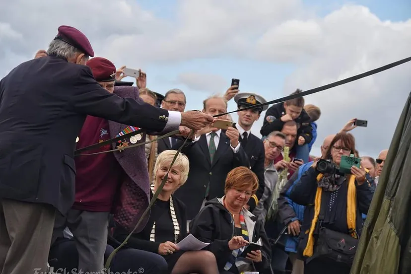 onthulling renkumse heide 1