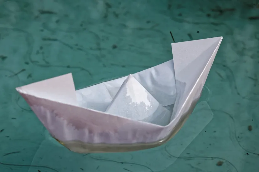 papieren bootje sofielayla thai pixabay