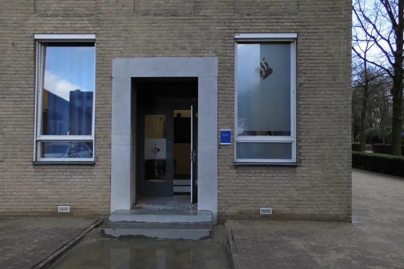 politieburo gemeentehuis 2
