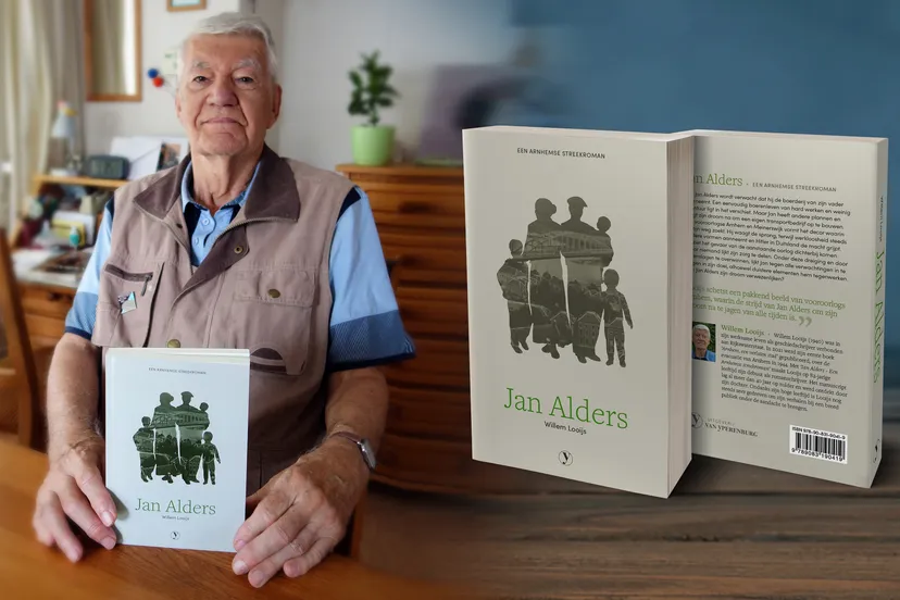 willem looijs met boek2