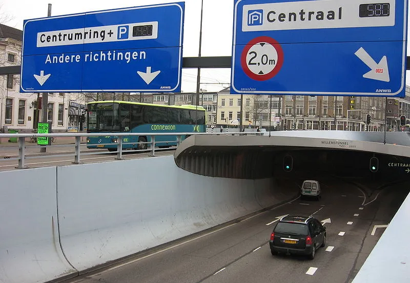 willemstunnel michiel 1972 wikimedia