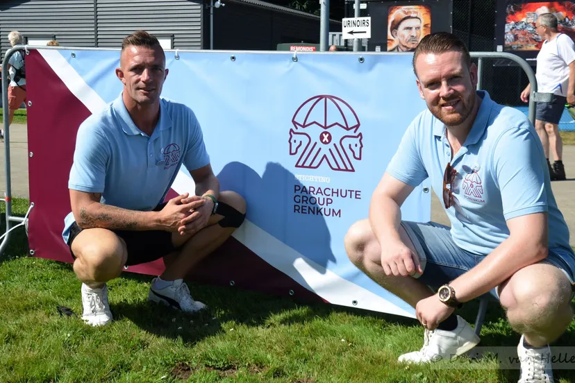 parachute group renkum 3