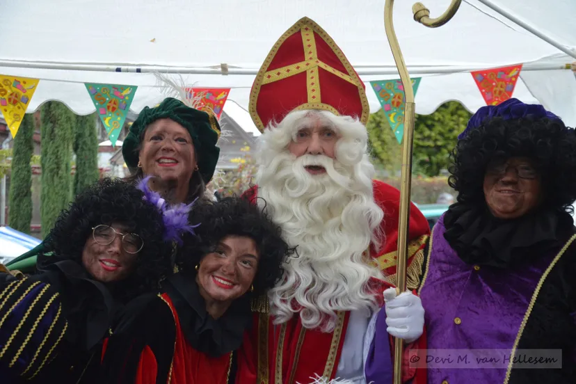 16 11 24 sinterklaas in heelsum 38