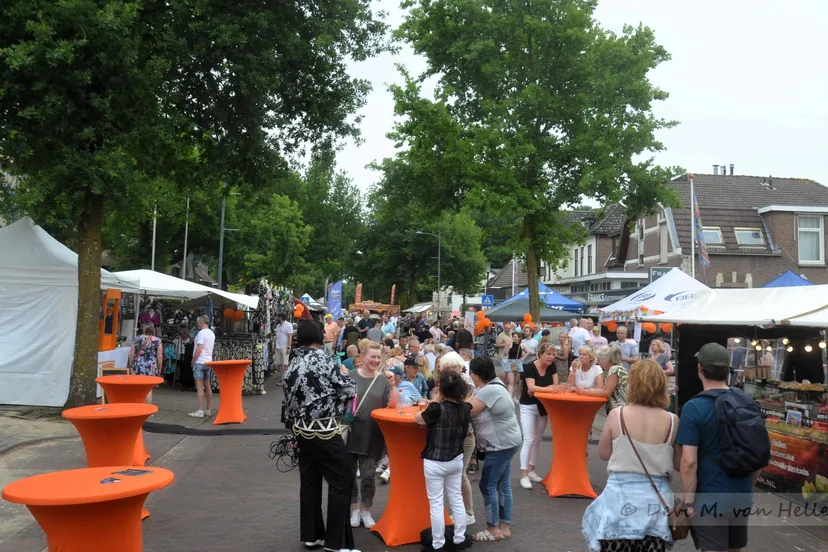 14 06 25 avondmarkt heelsum 7
