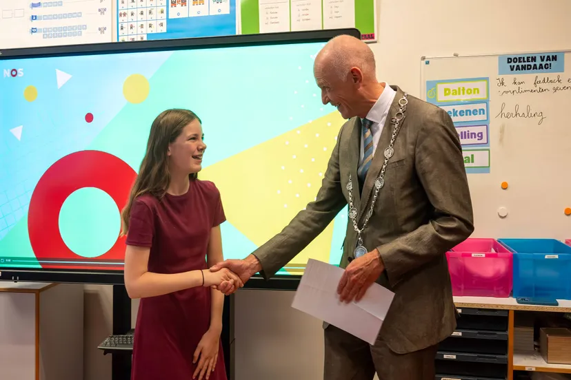 nieuwe kinderburgemeester eva 4