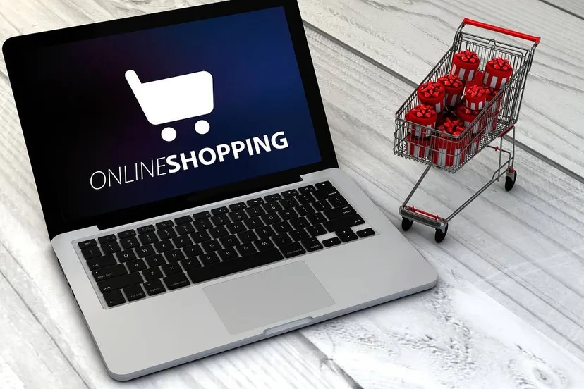 Internet shopping, PreisKing via Pixabay