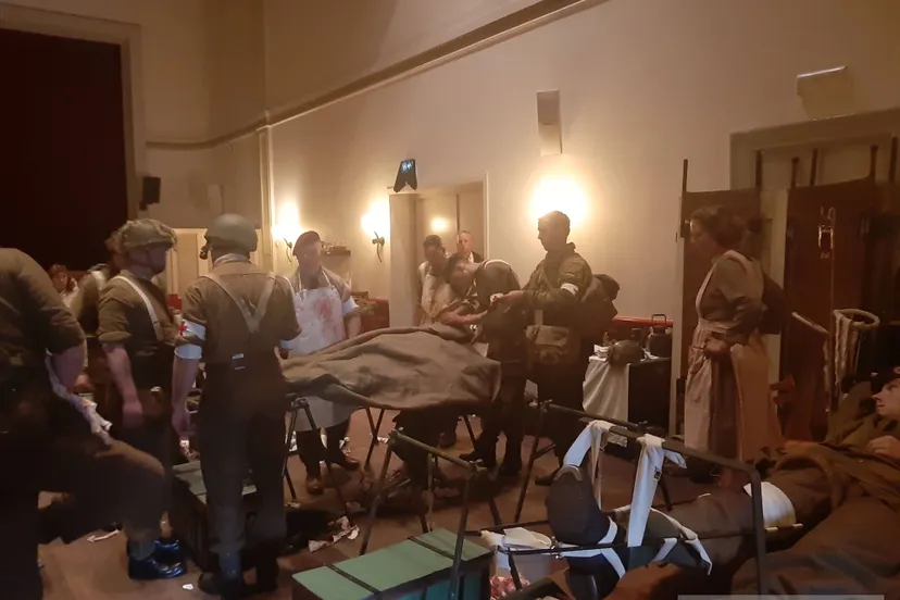 18-09 Noodhospitaal 1944 Concertzaal (8)