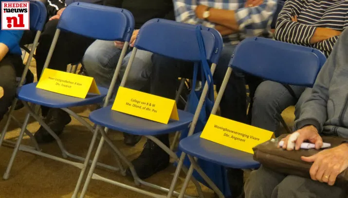 2015 05 13 politiek caf velp 000