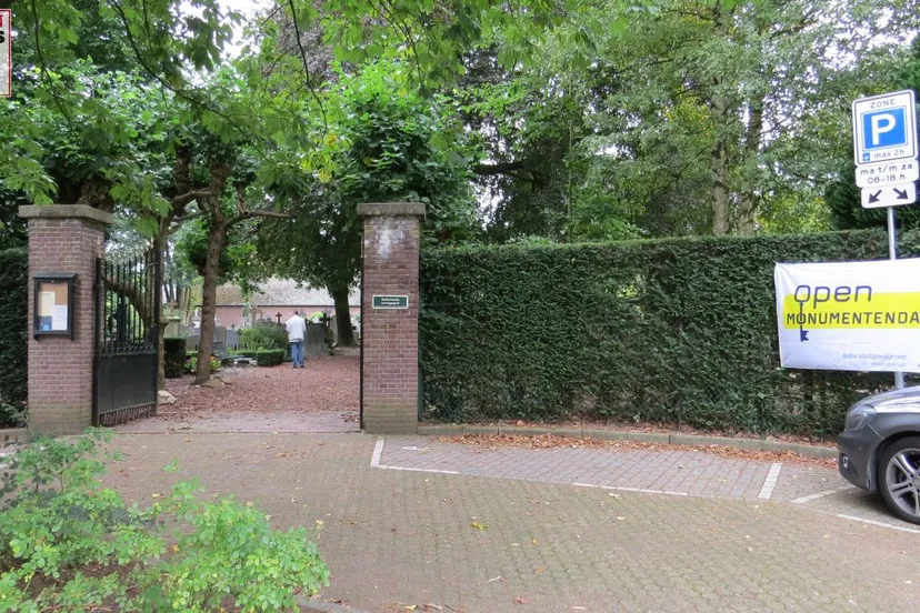 2015 09 12 bergweg rk begraafplaats velp 001