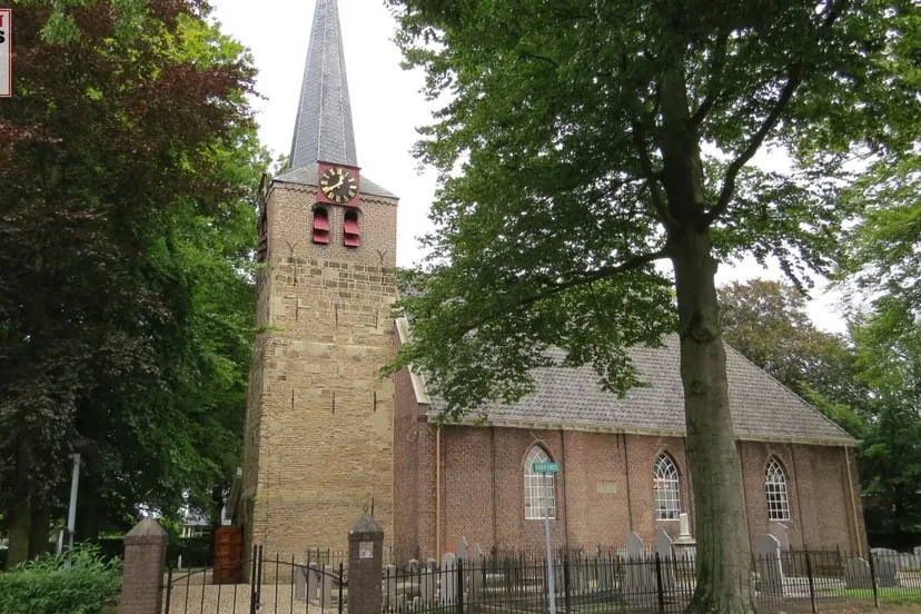 2015 09 13 kerkweg petruskerk spankeren 001