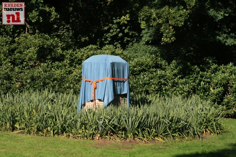 2015 09 26 onthulling van het waterloo monument 028