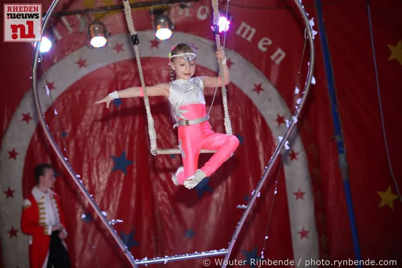 2015 11 28 sinterklaas circus 001