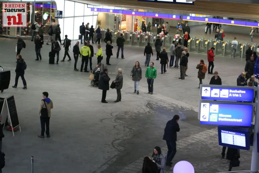 20151119 opening station arnhem centraal 028