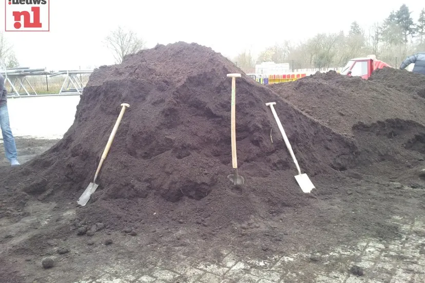 2016 03 19 gratis compost dieren 002