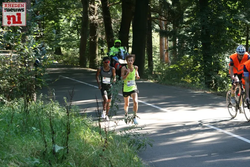 2016 09 25 posbankloop 2016 de muur van aalbers 001