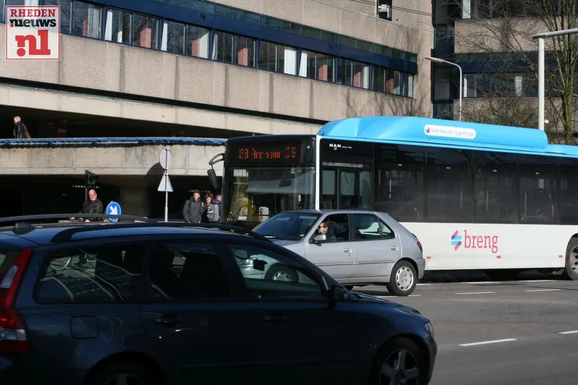 20160215 ongeval bus fietser velperweg 001