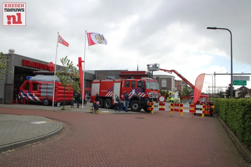 20170422 open dag brandweer velp 001
